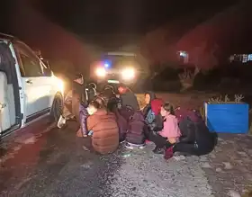 Ege'de Kaçak Göçmen Operasyonu: 64 Kişi Yakalandı