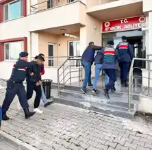 Sahil Kasabasında Silahlı Saldırı: 3 Gözaltı