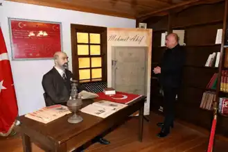 Milletvekili, Mehmet Akif Ersoy Evinde Birlik Çağrısı Yaptı