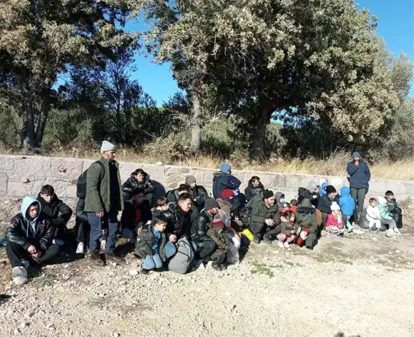 Ege'de 71 Kaçak Göçmen Operasyonu